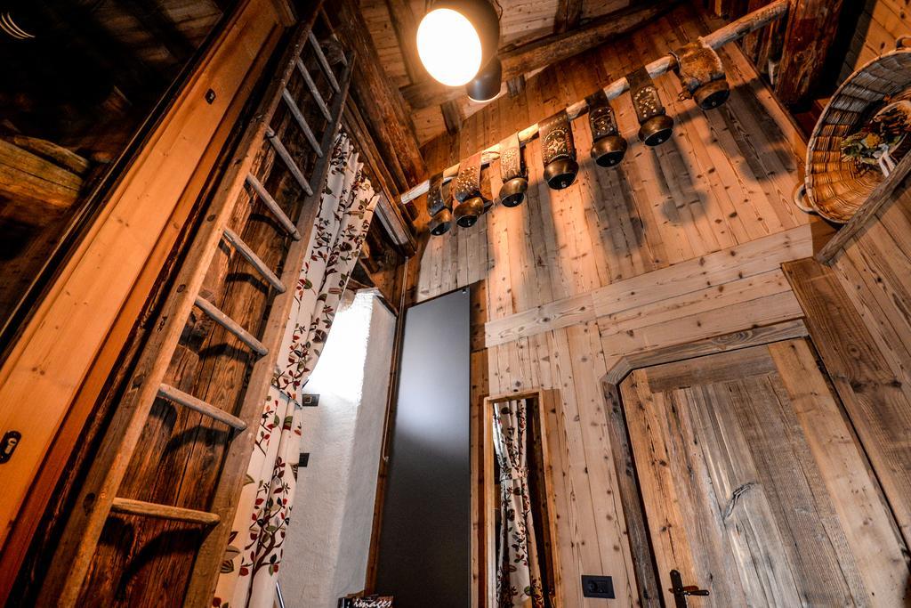 Hotel Du Grand Paradis - 1899 Auberge Boutique Когне Екстериор снимка
