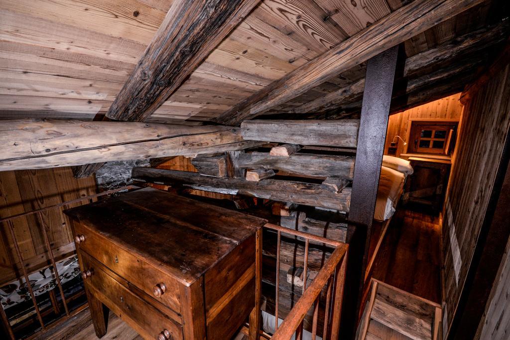 Hotel Du Grand Paradis - 1899 Auberge Boutique Когне Екстериор снимка