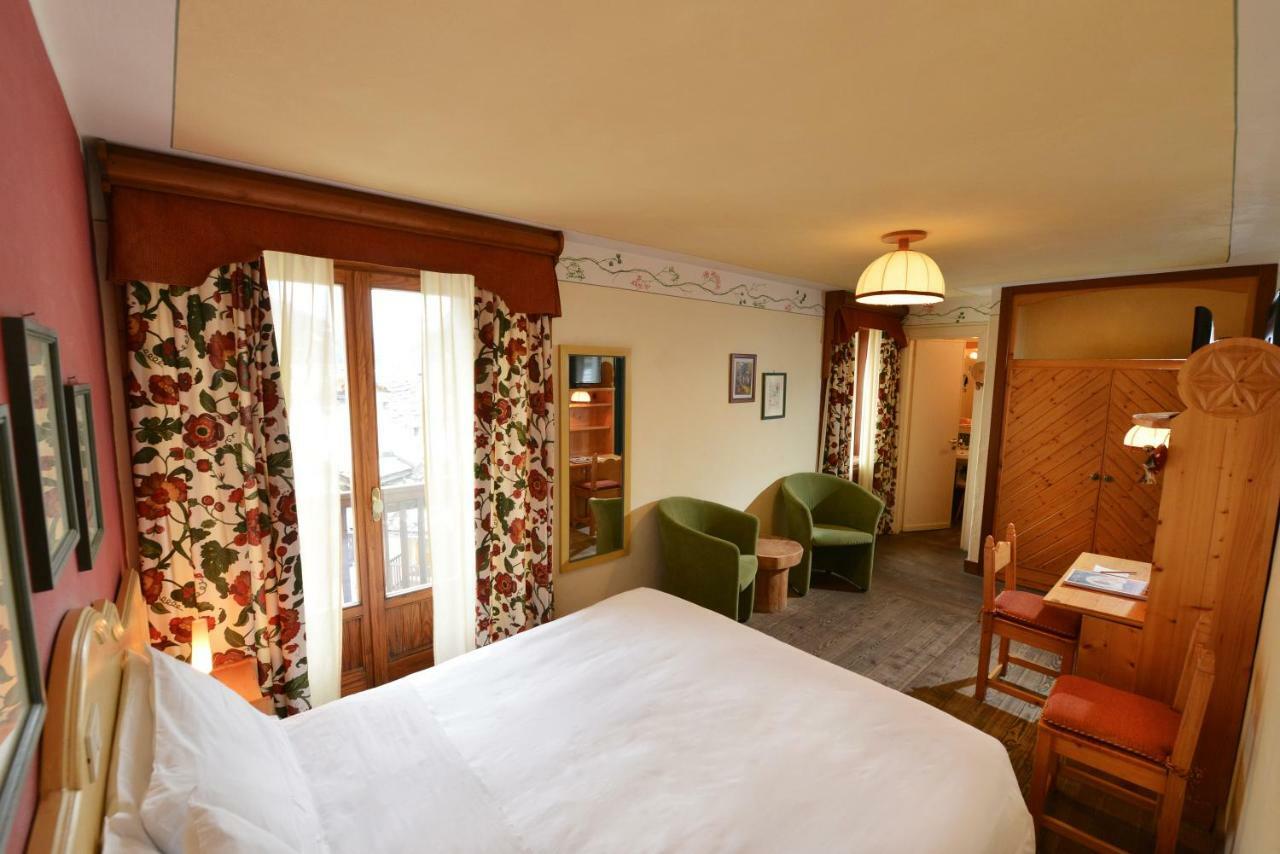 Hotel Du Grand Paradis - 1899 Auberge Boutique Когне Екстериор снимка