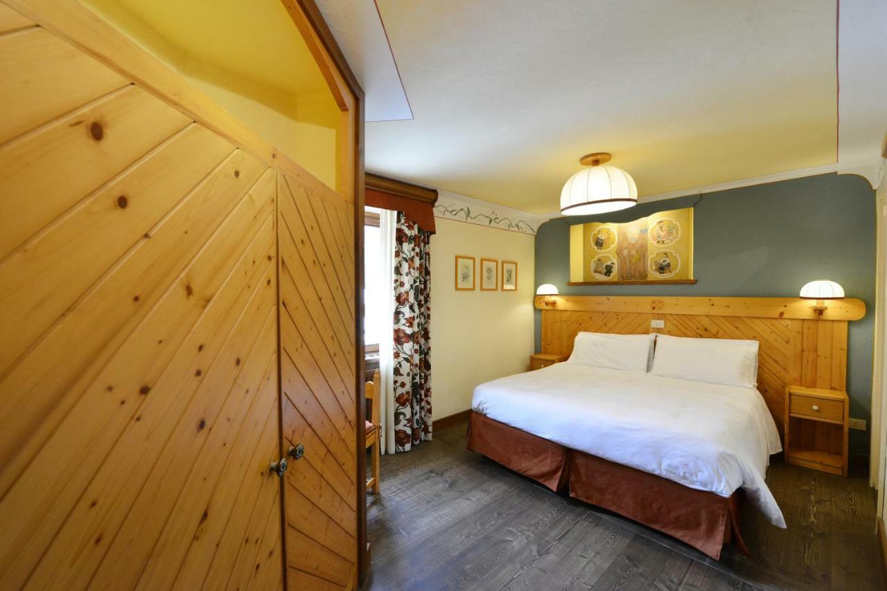 Hotel Du Grand Paradis - 1899 Auberge Boutique Когне Екстериор снимка